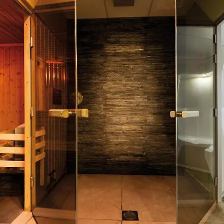 Travelski Premium - Le Roc Belle Face Apartment