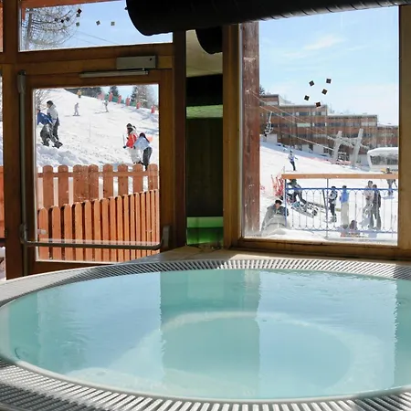 Travelski Premium - Le Roc Belle Face *